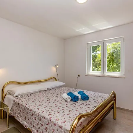 Beautiful In With Wifi Holiday home