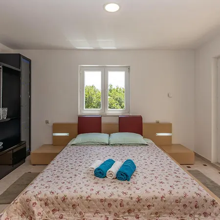 Pet Friendly In Prázdninový dům Šmrika
